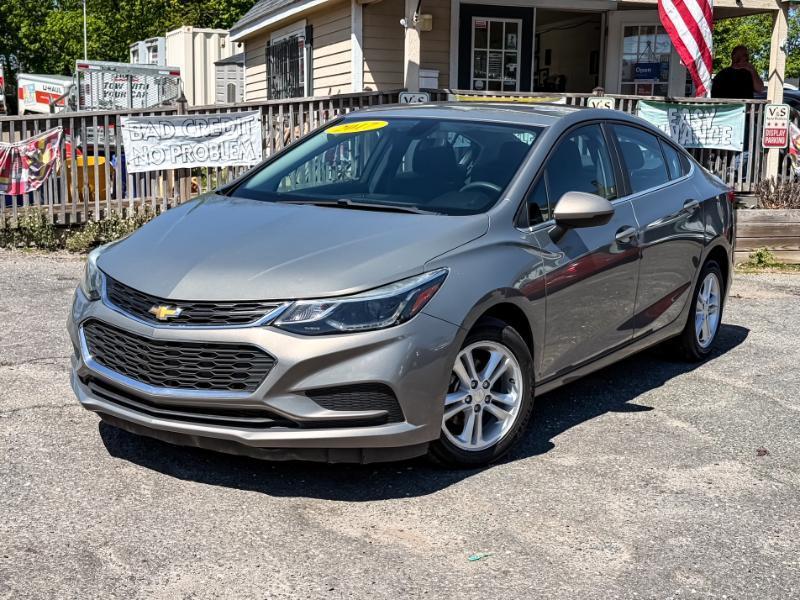 2017 Chevrolet Cruze LT Auto