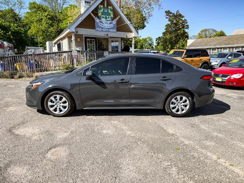 Toyota Corolla Hybrid LE 2025