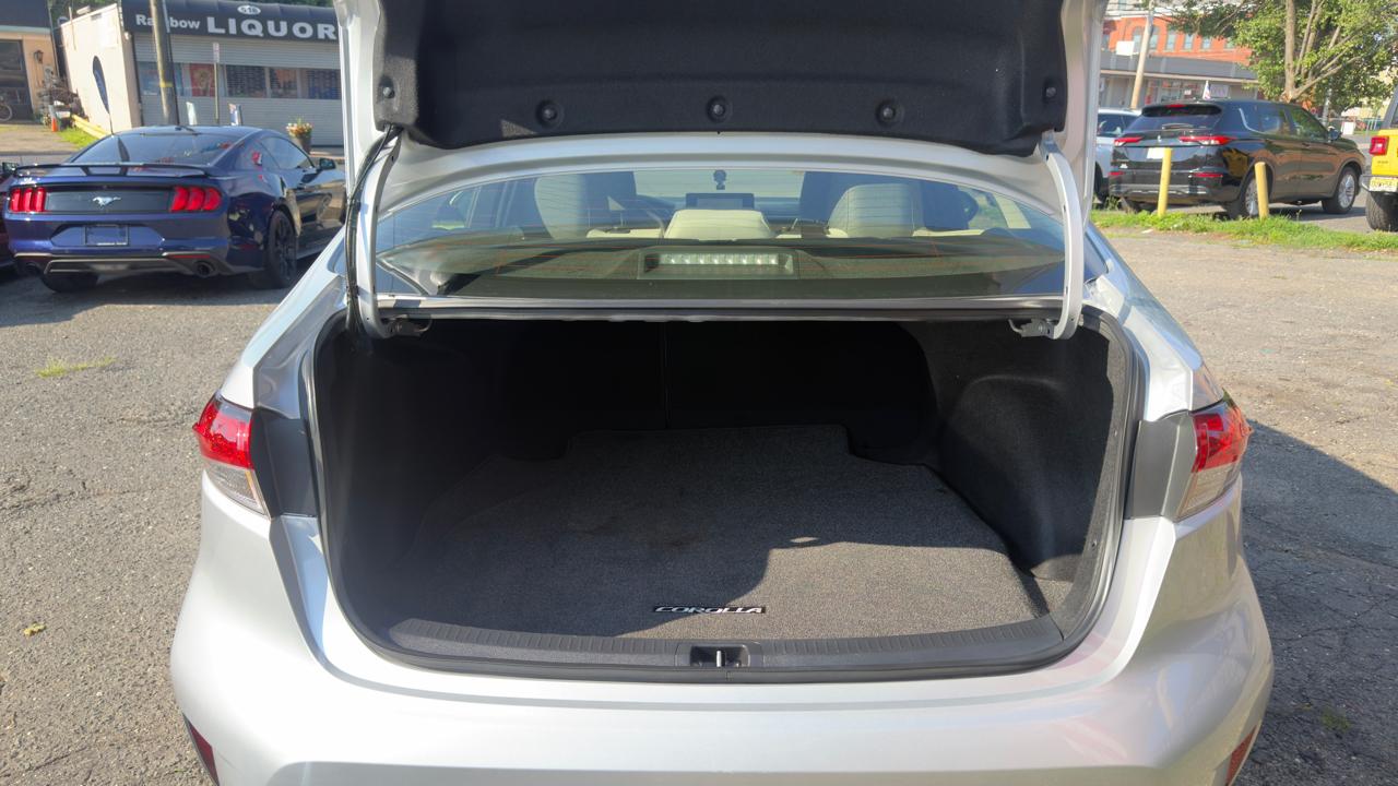 Toyota Corolla Hybrid LE AWD 2025