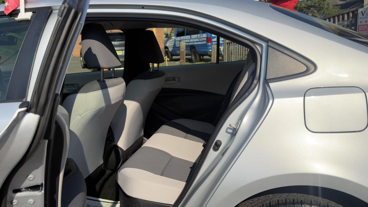 Toyota Corolla Hybrid LE AWD 2025