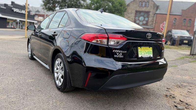 Toyota Corolla LE 2025