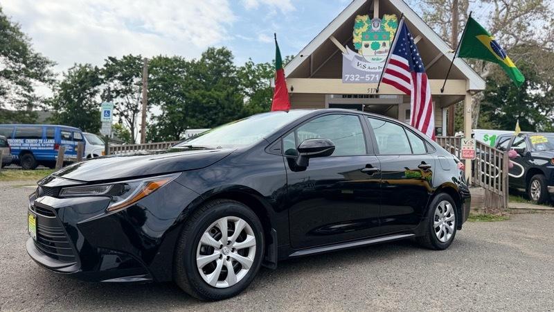 Toyota Corolla LE 2025