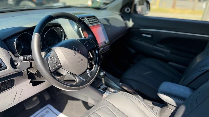 Mitsubishi Outlander Sport 2.0 ES CVT 2020