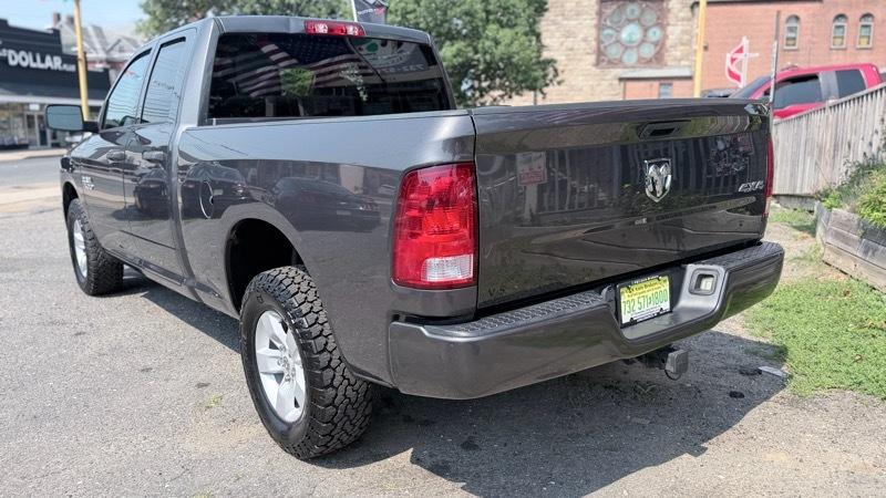 RAM 1500 Tradesman Quad Cab 4WD 2018