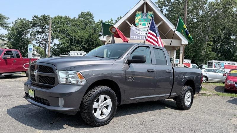 RAM 1500 Tradesman Quad Cab 4WD 2018