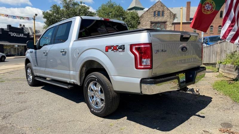 Ford F-150 4WD SuperCab 133" FX4 2017