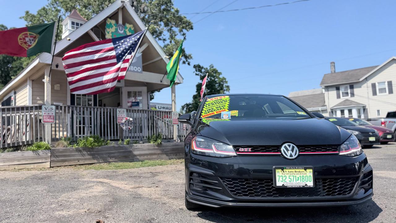 Volkswagen Golf GTI Autobahn 6M 2021