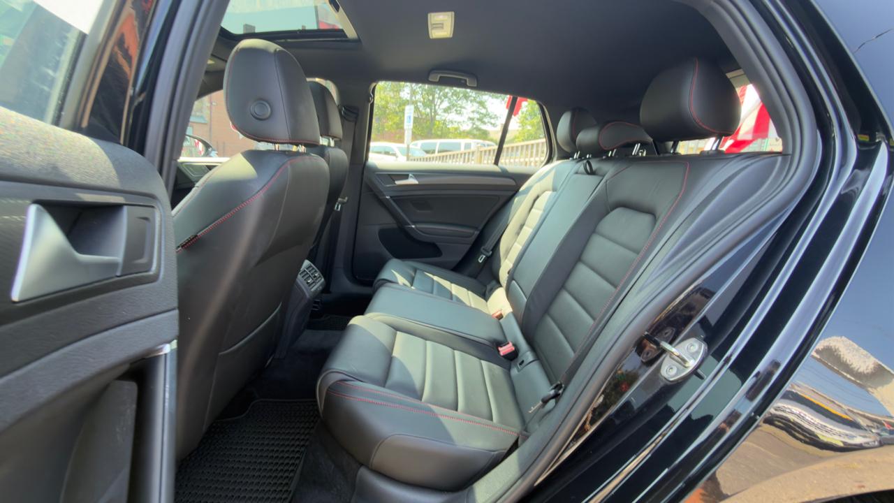 Volkswagen Golf GTI Autobahn 6M 2021