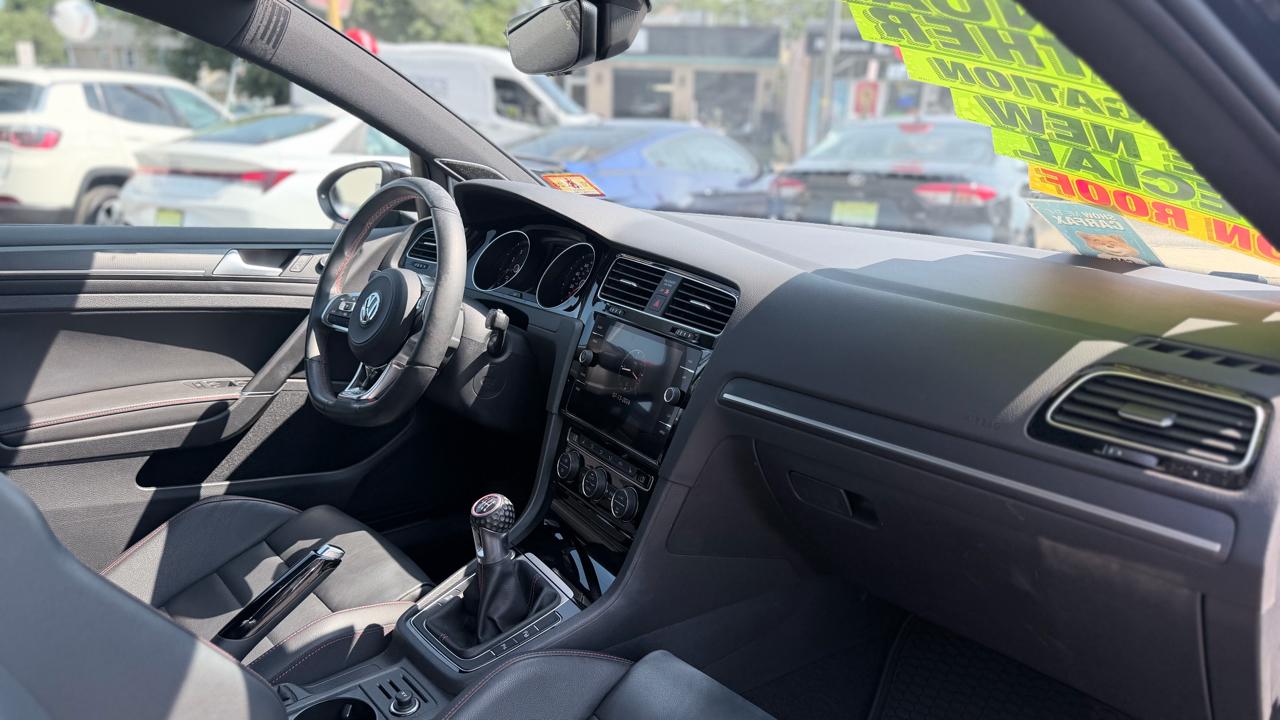 Volkswagen Golf GTI Autobahn 6M 2021