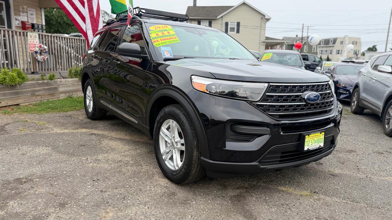 Ford Explorer XLT AWD 2020
