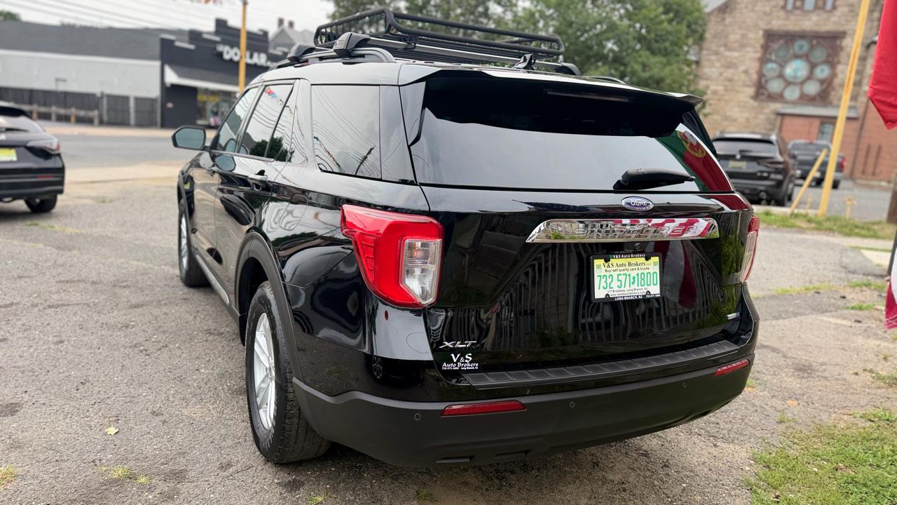 Ford Explorer XLT AWD 2020