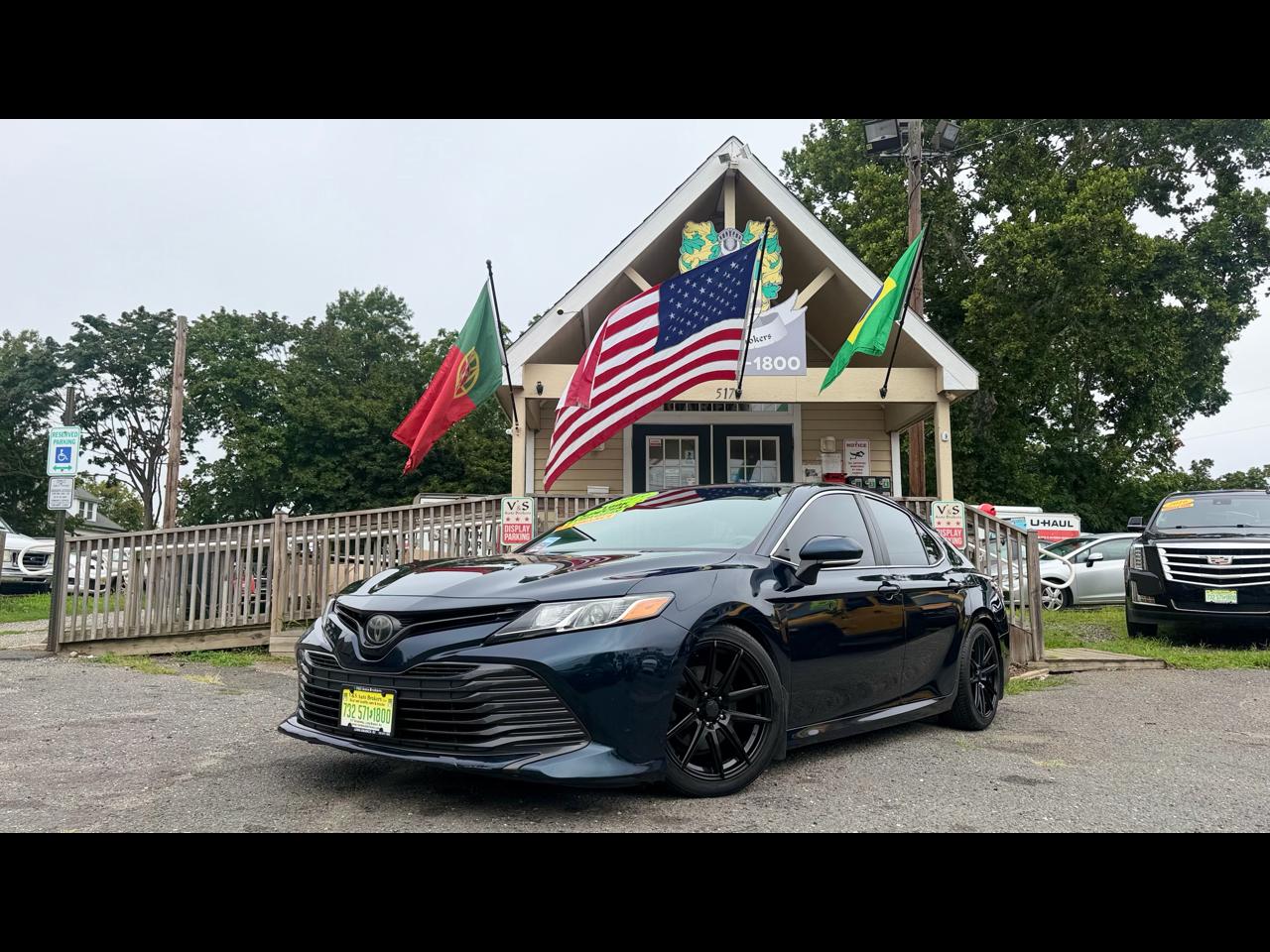 Toyota Camry XLE 2019
