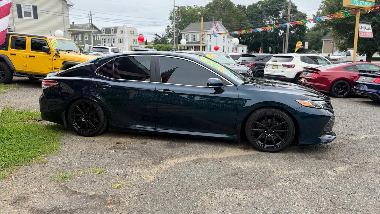 Toyota Camry XLE 2019