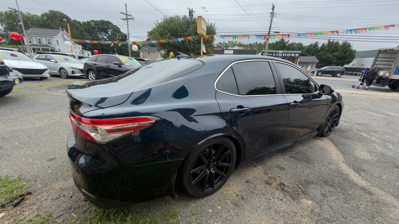 Toyota Camry XLE 2019
