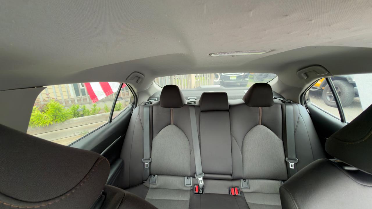 Toyota Camry XLE 2019