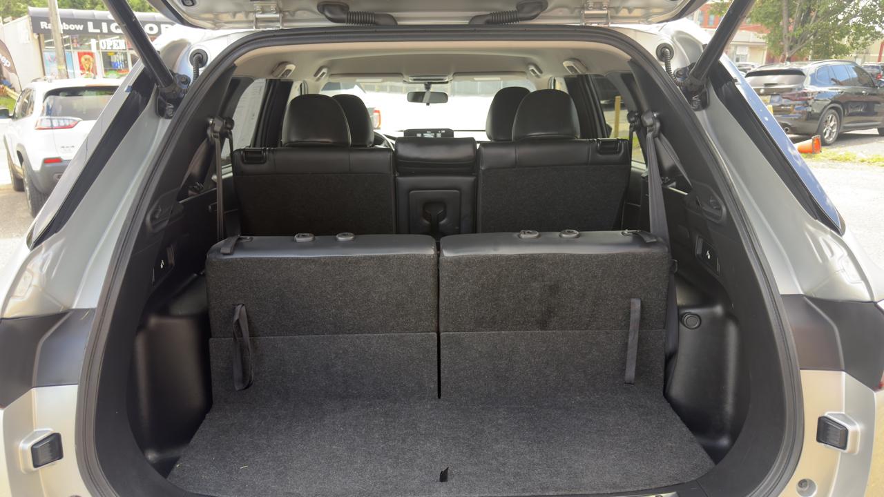 Mitsubishi Outlander SE 4WD 2024