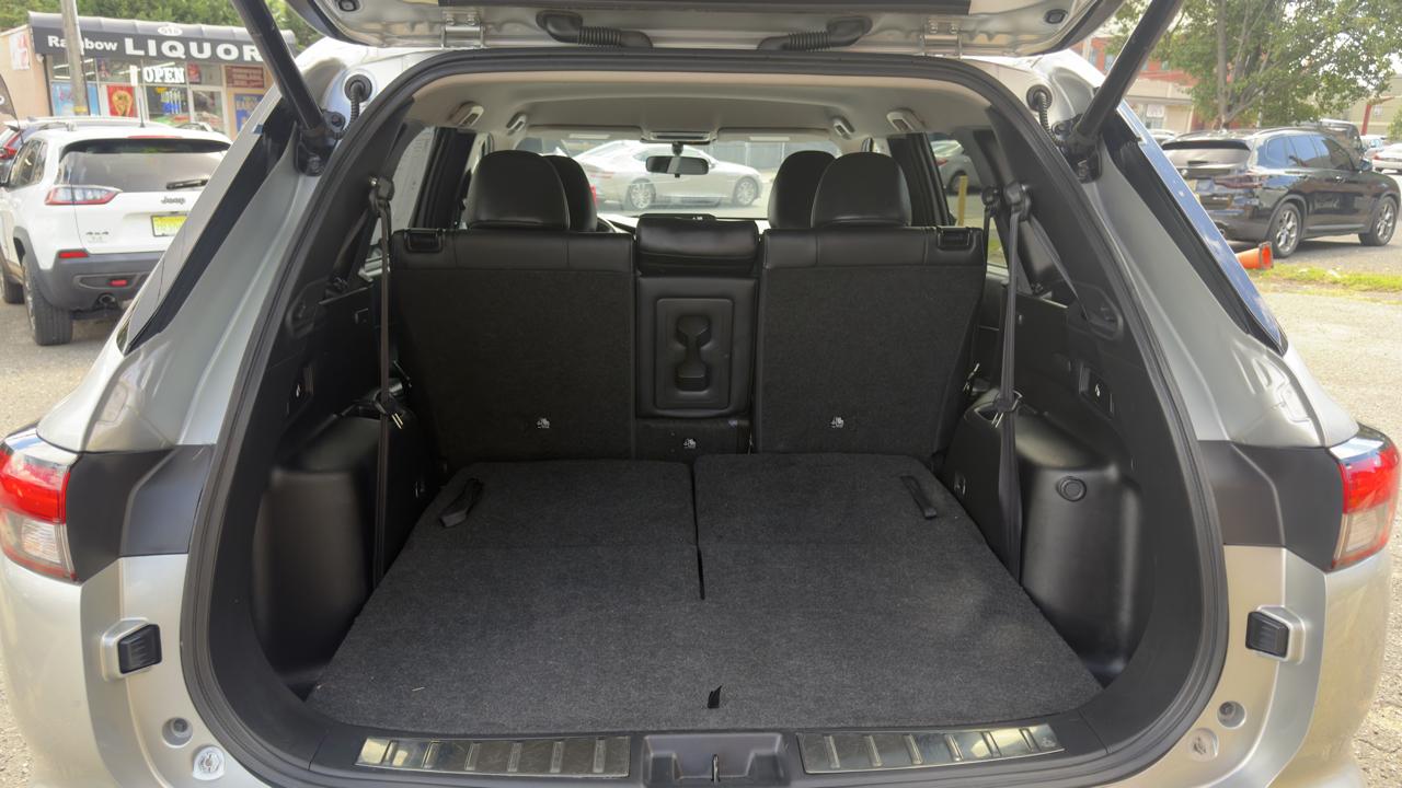 Mitsubishi Outlander SE 4WD 2024
