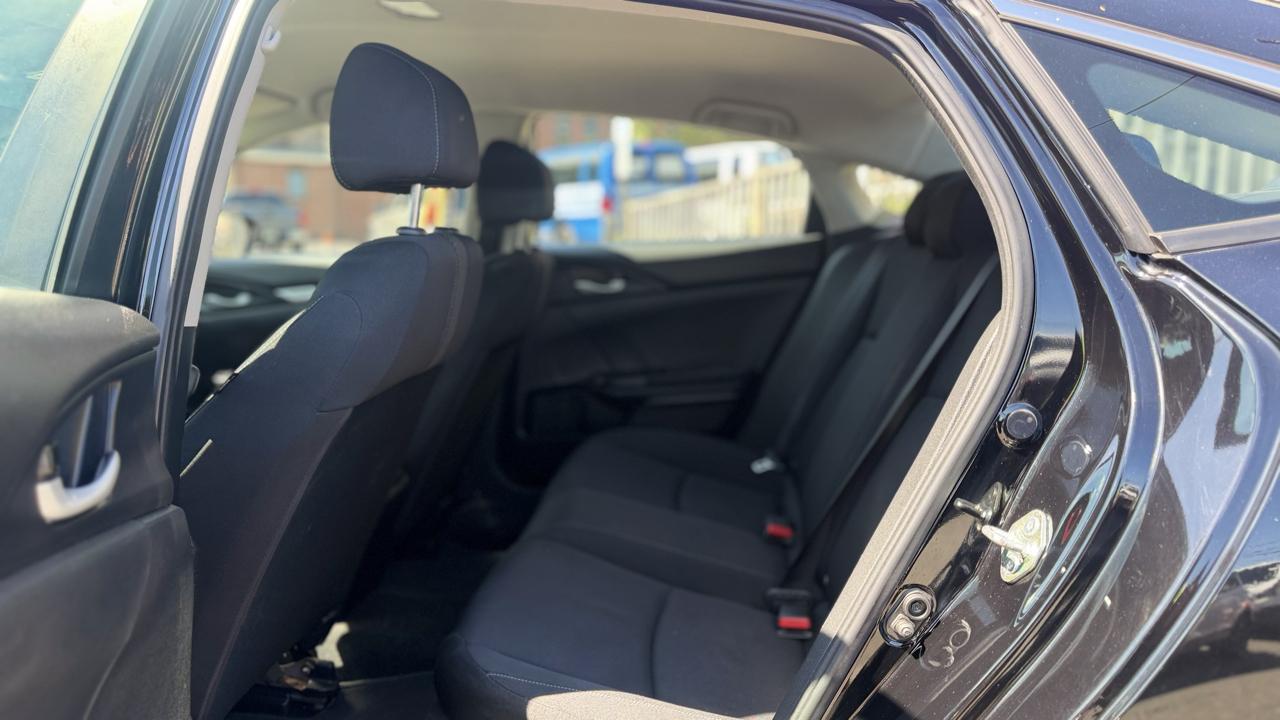 Honda Civic LX Sedan CVT 2018
