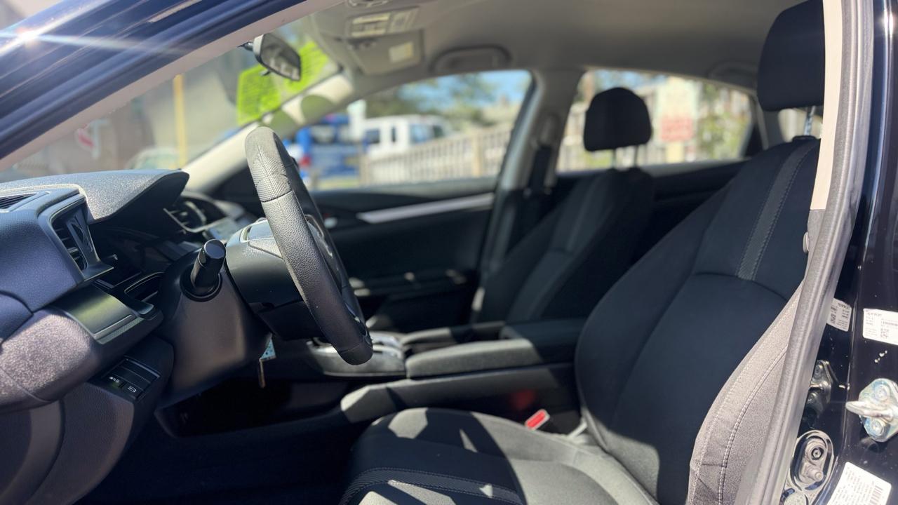 Honda Civic LX Sedan CVT 2018