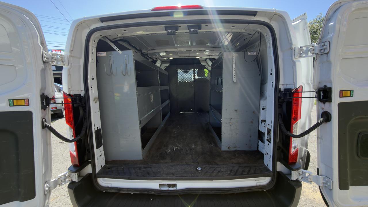 Ford Transit 250 Van Low Roof w/Sliding Pass. 130-in. WB 2018