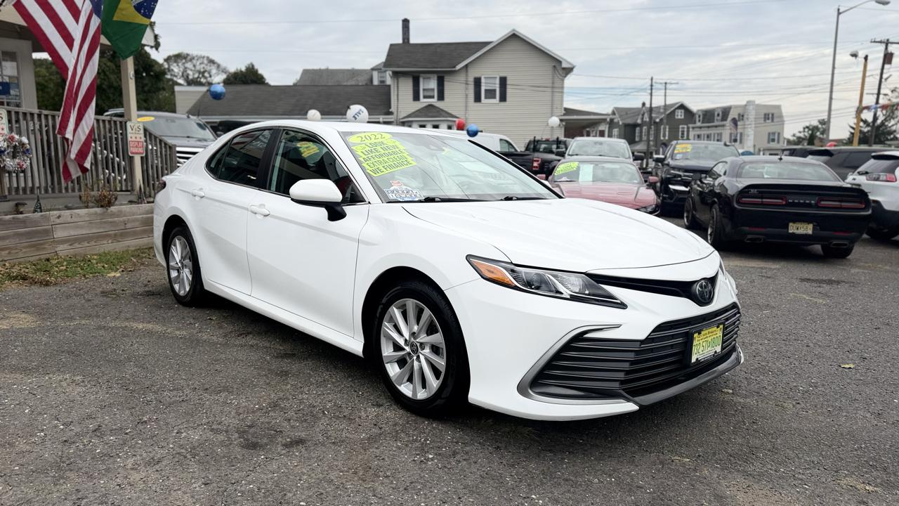 Toyota Camry LE 2022
