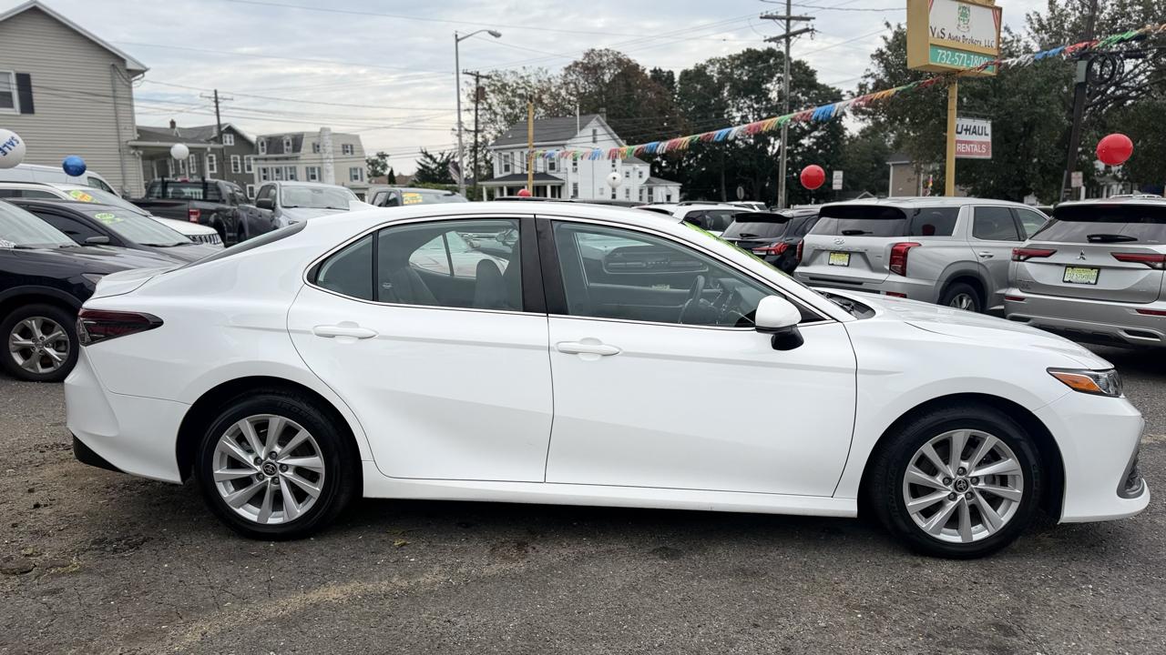 Toyota Camry LE 2022