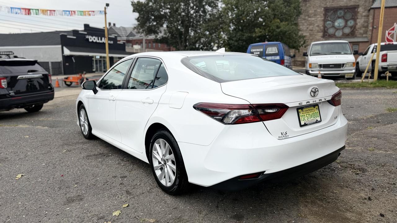 Toyota Camry LE 2022