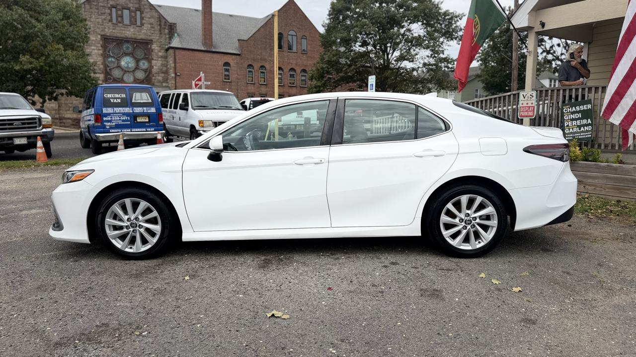 Toyota Camry LE 2022