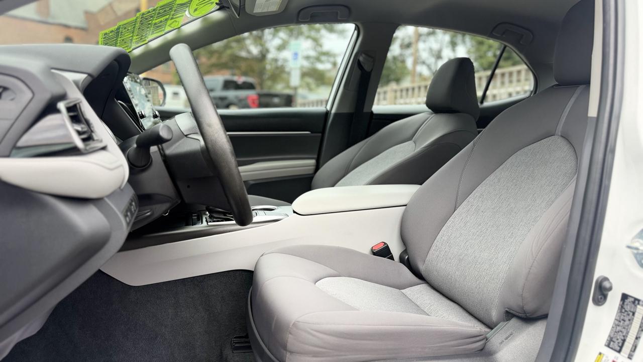 Toyota Camry LE 2022
