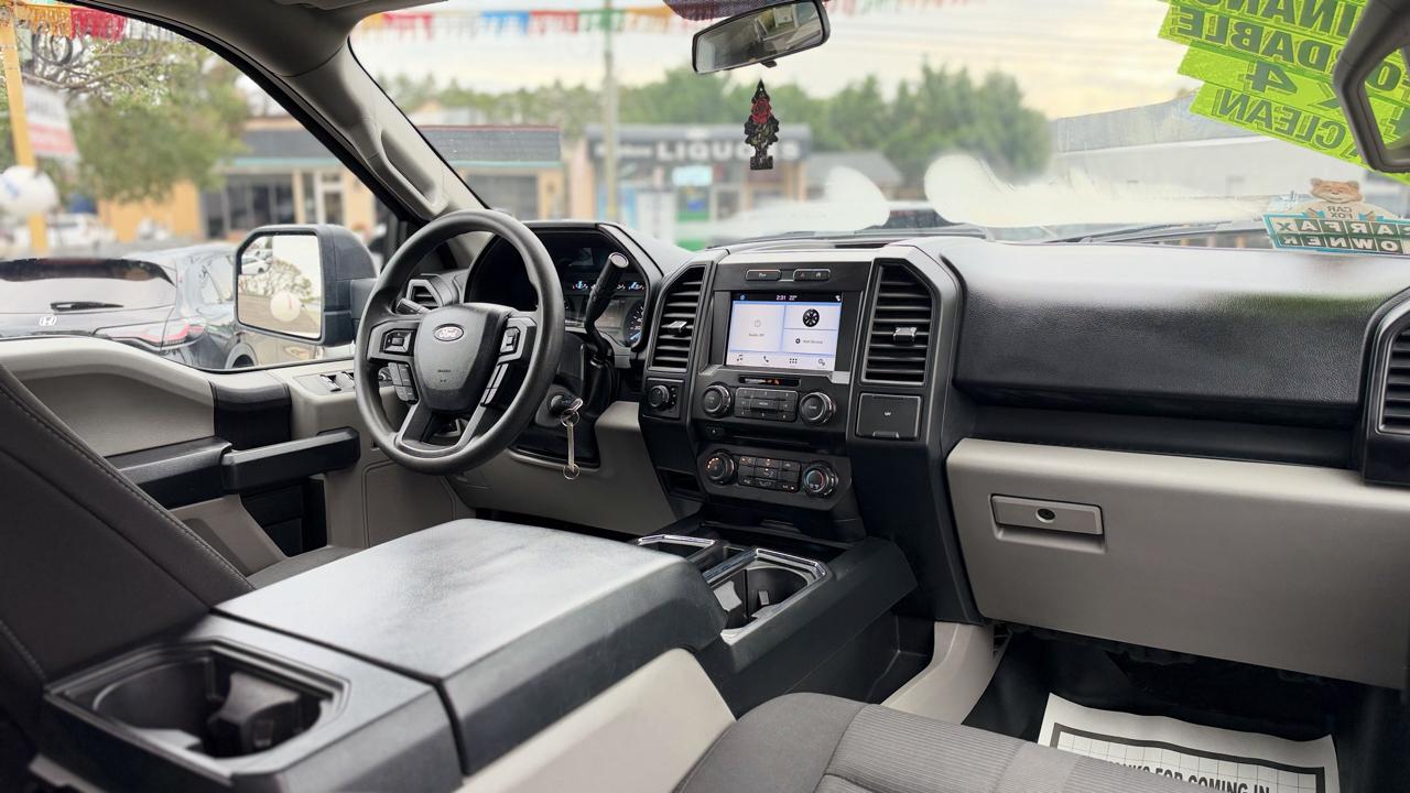 Ford F-150 Supercab 145" STX 4WD 2018