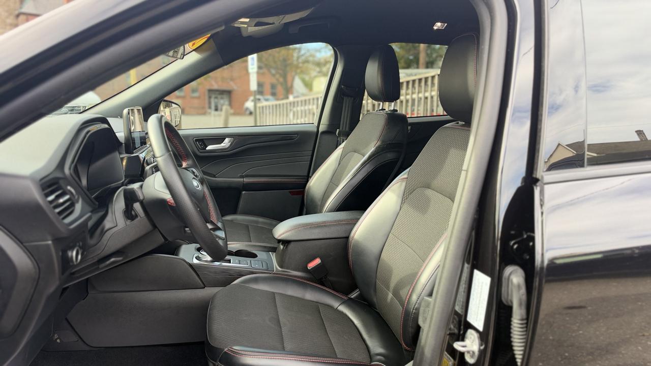 Ford Escape ST-Line AWD 2025