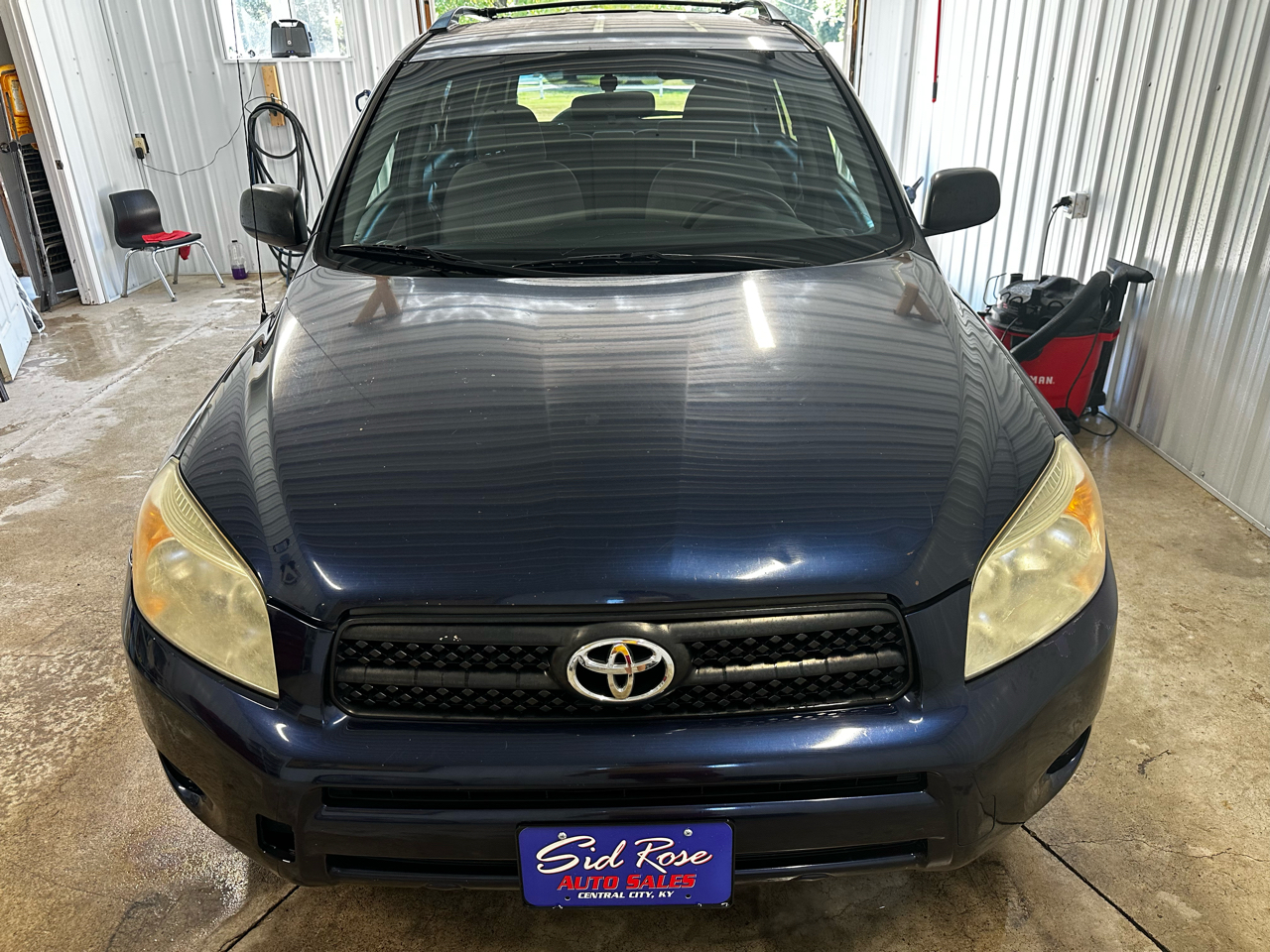 Toyota RAV4 Base I4 2WD 2006