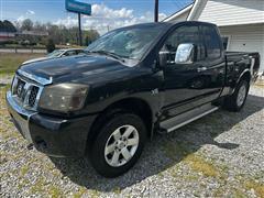 2004 Nissan Titan 