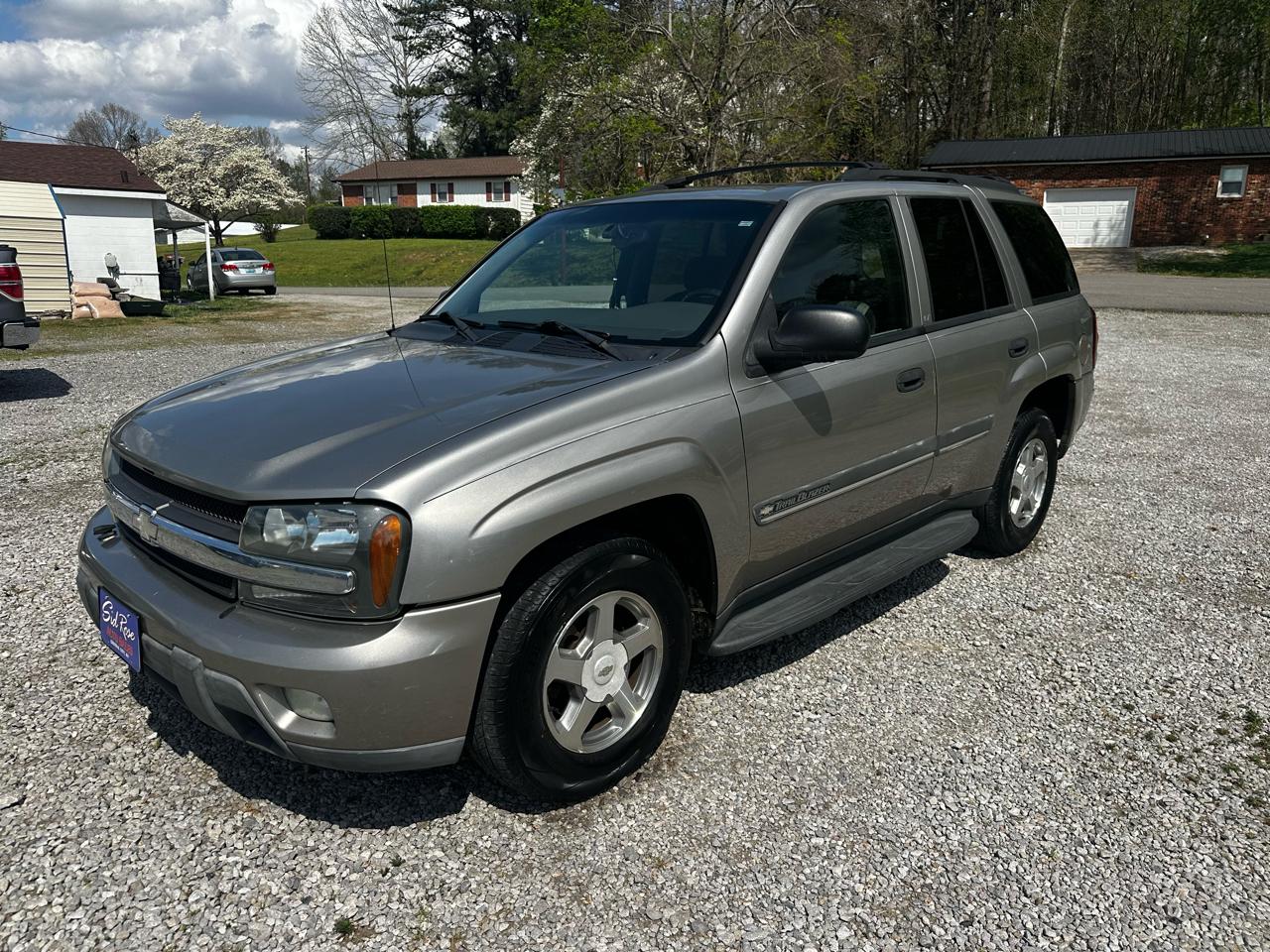 2002 Chevrolet TrailBlazer LS 4WD