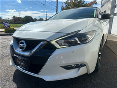 2017 Nissan Maxima 