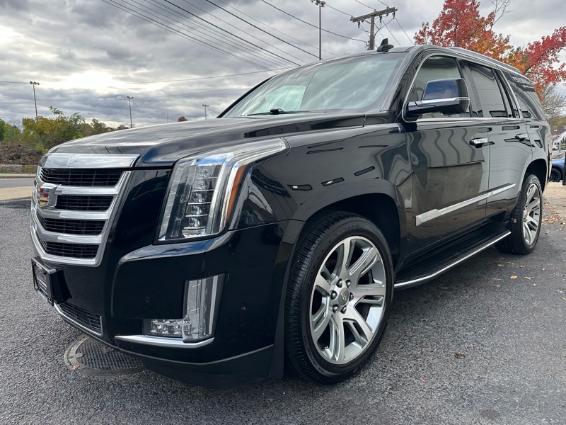 Cadillac Escalade Luxury 4WD 2018 Cadillac Escalade Luxury 4WD 2018