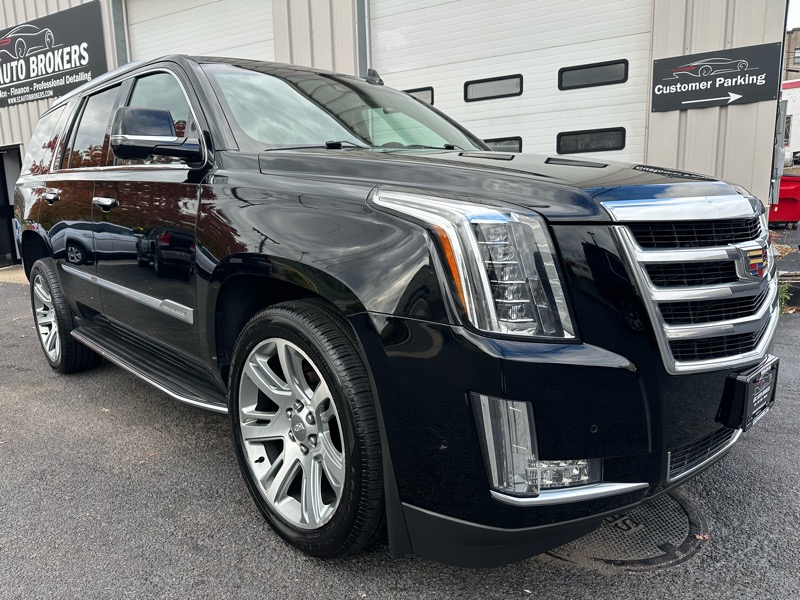 Cadillac Escalade Luxury 4WD 2018 Cadillac Escalade Luxury 4WD 2018