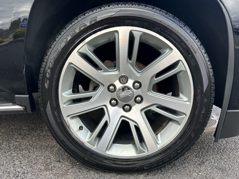 Cadillac Escalade Luxury 4WD 2018 Cadillac Escalade Luxury 4WD 2018