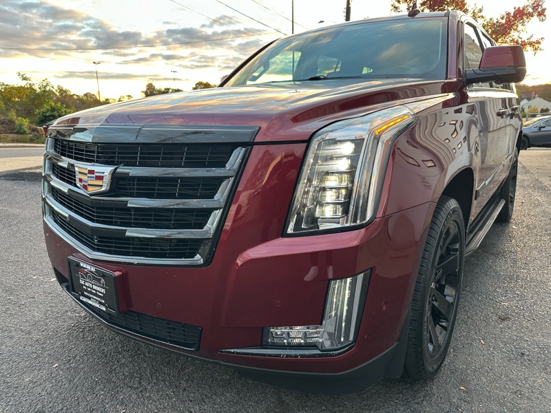 Cadillac Escalade Luxury 4WD 2020 Cadillac Escalade Luxury 4WD 2020