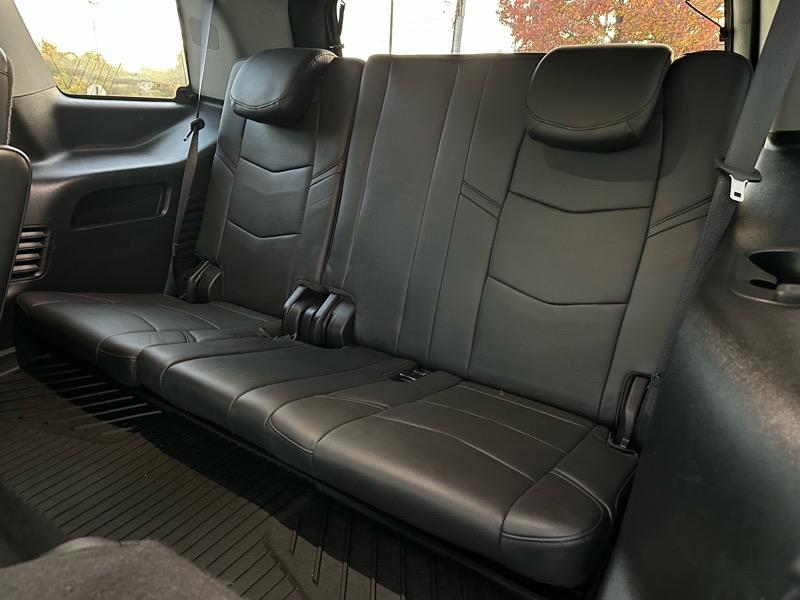 Cadillac Escalade Luxury 4WD 2020 Cadillac Escalade Luxury 4WD 2020