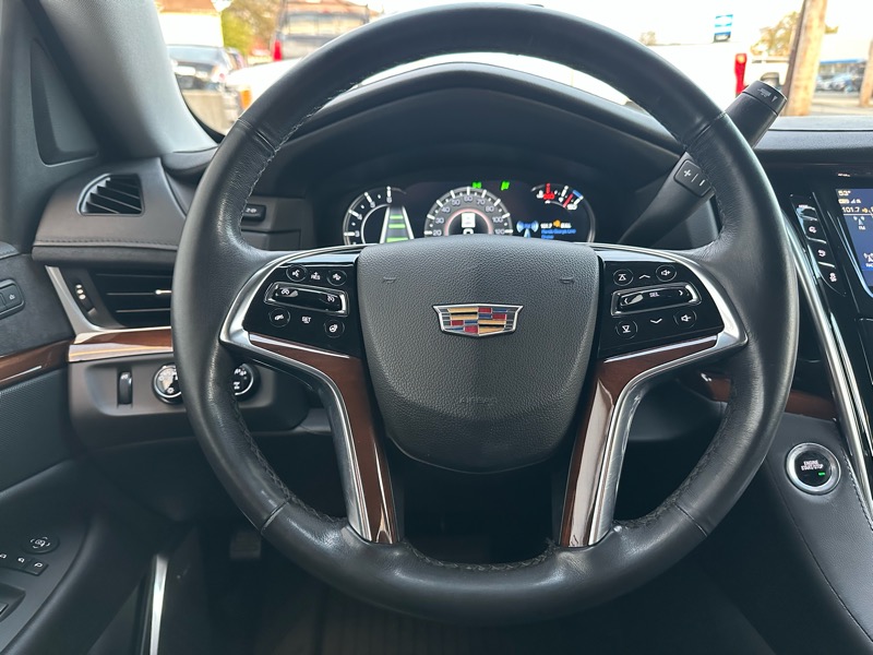 Cadillac Escalade Luxury 4WD 2020 Cadillac Escalade Luxury 4WD 2020