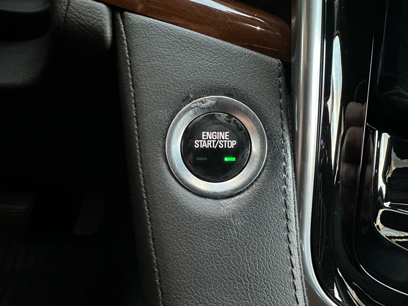 Cadillac Escalade Luxury 4WD 2020 Cadillac Escalade Luxury 4WD 2020