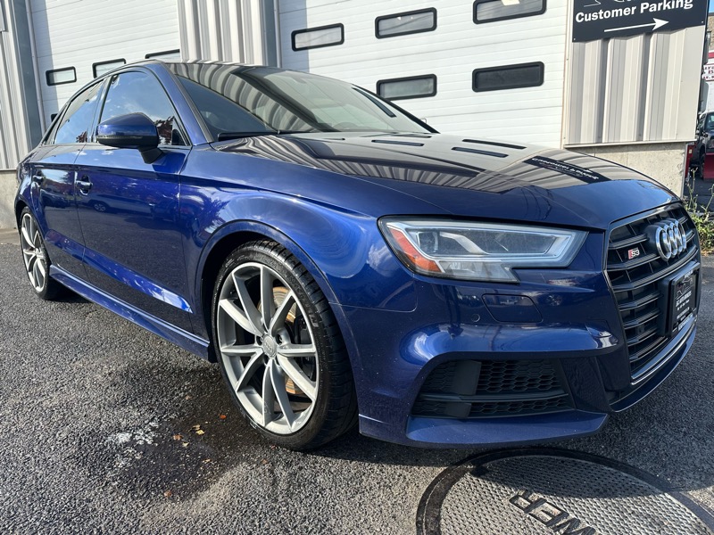 Audi S3 2.0T Premium Plus quattro 2017 Audi S3 2.0T Premium Plus quattro 2017