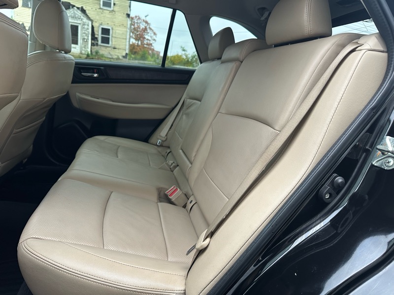 Subaru Outback 2.5i Limited 2016 Subaru Outback 2.5i Limited 2016