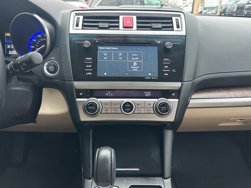 Subaru Outback 2.5i Limited 2016 Subaru Outback 2.5i Limited 2016