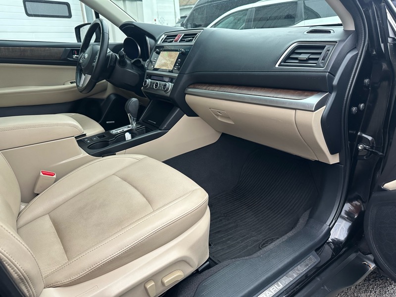 Subaru Outback 2.5i Limited 2016 Subaru Outback 2.5i Limited 2016