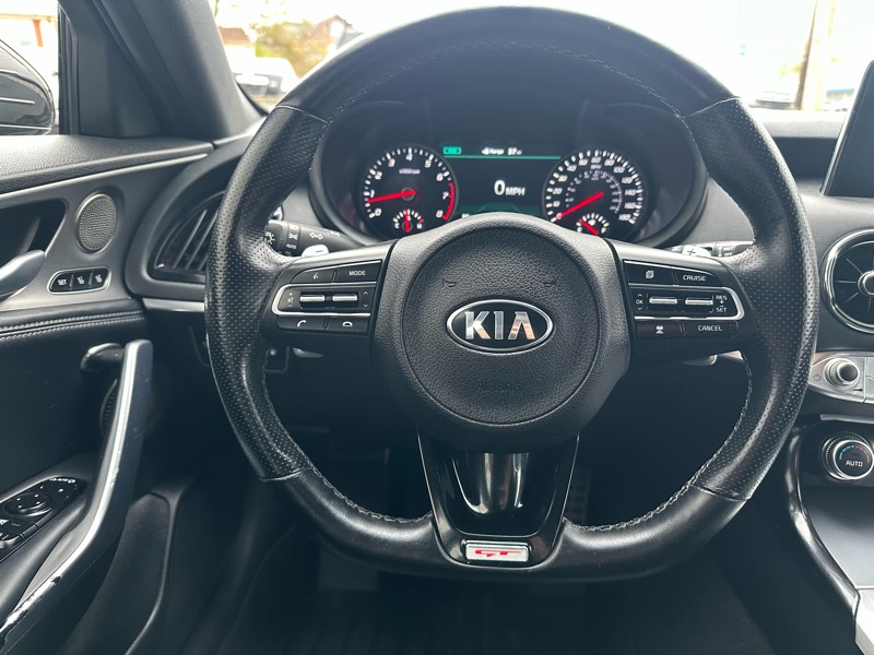 Kia Stinger GT1 AWD 2020 Kia Stinger GT1 AWD 2020