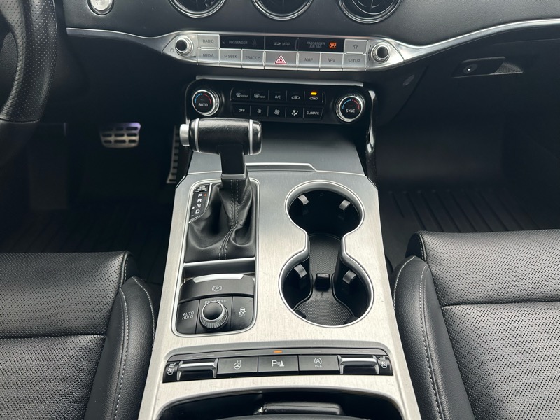 Kia Stinger GT1 AWD 2020 Kia Stinger GT1 AWD 2020