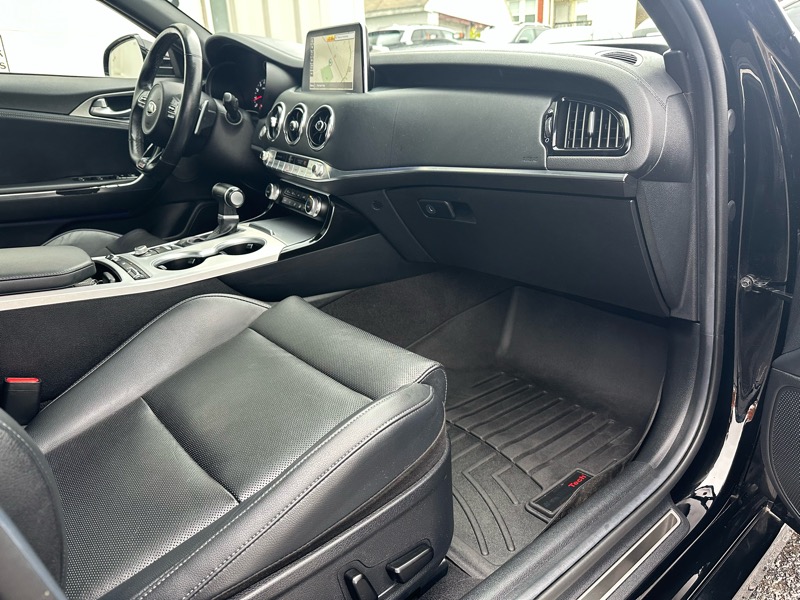 Kia Stinger GT1 AWD 2020 Kia Stinger GT1 AWD 2020