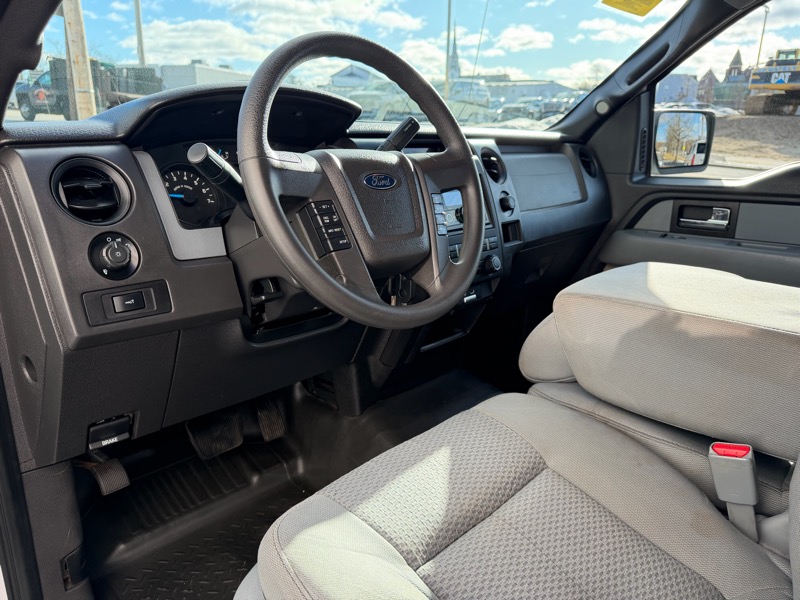 Ford F-150 STX SuperCrew 4WD 2014